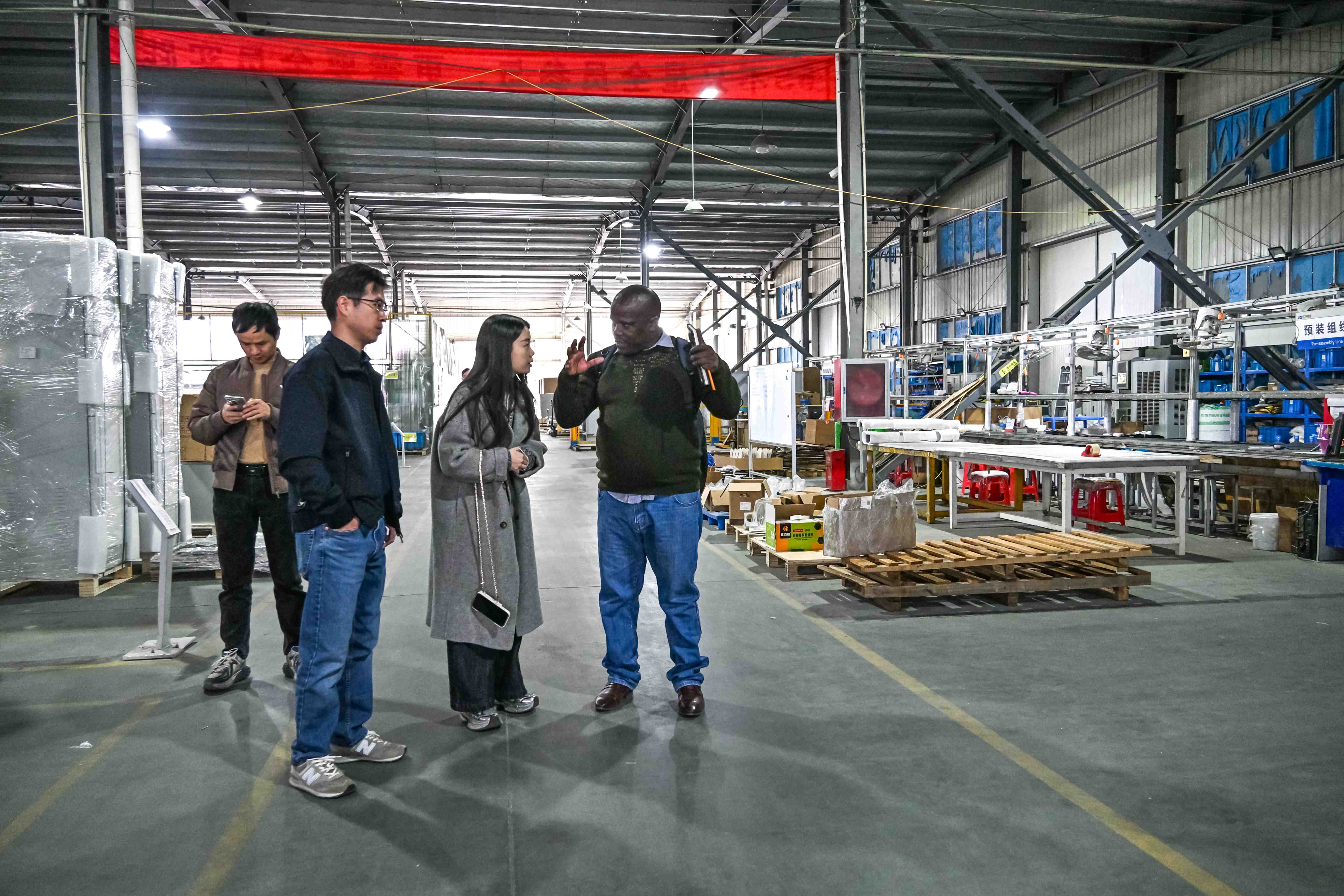 African Client Visits Our Factory, Strengthening Cooperation for Future Orders