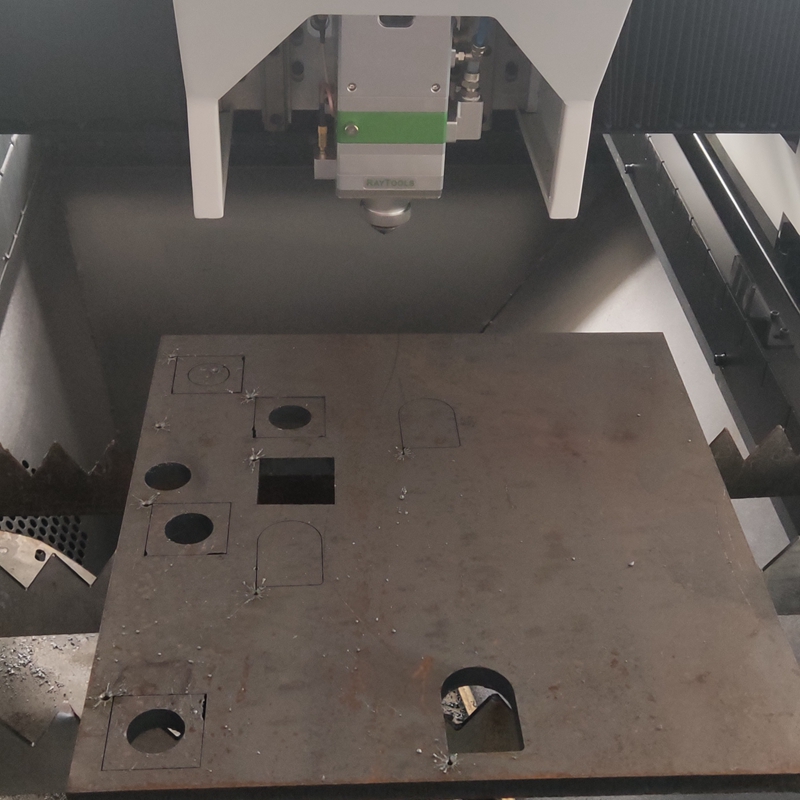 CNC laser cutting machine