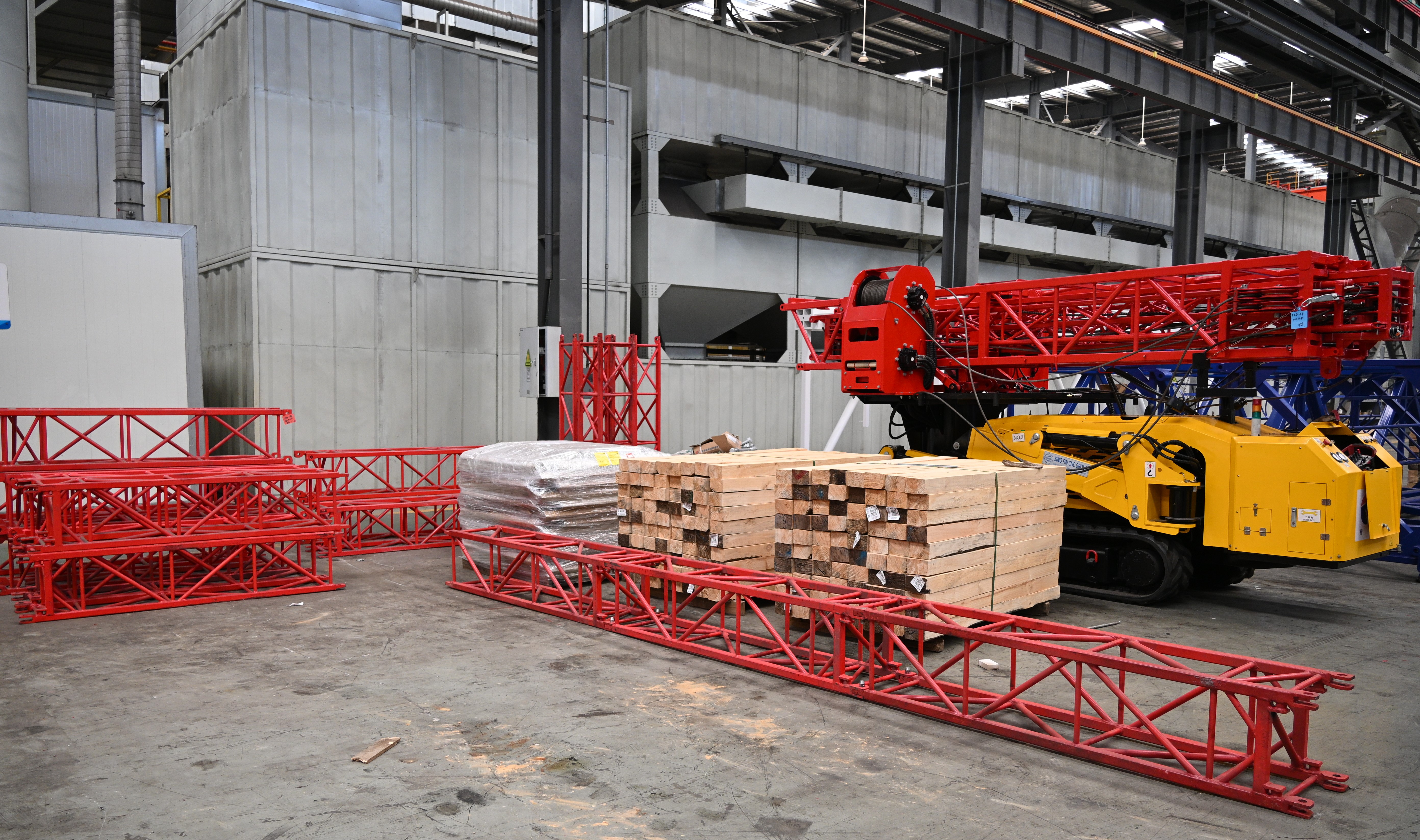 Steel Structure Movable Tower Crane for Tower
